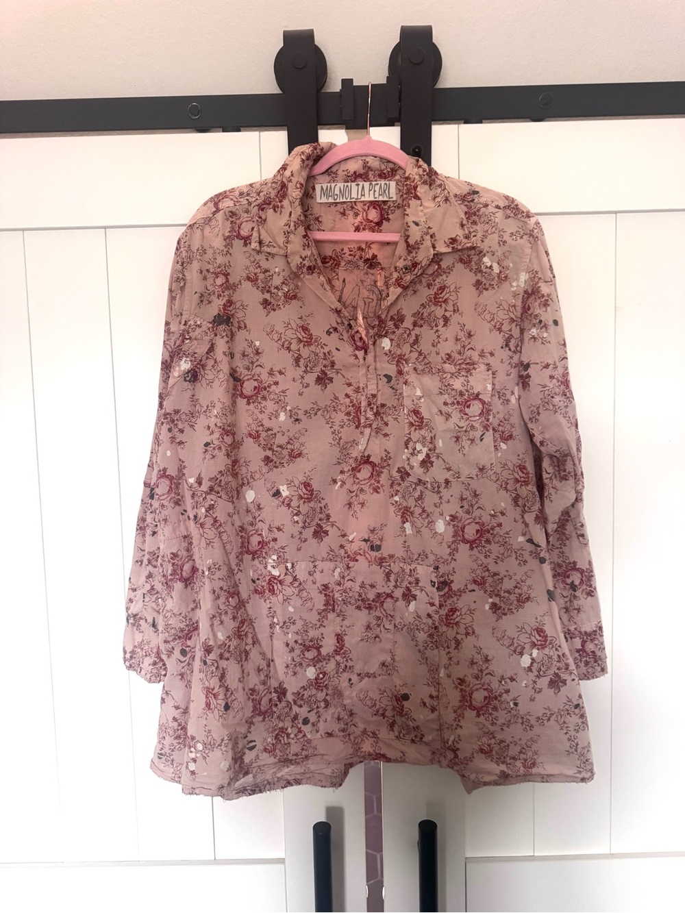 Magnolia Pearl 100% Cotton Floral Print Raya Shirt in Cameo Rose OS